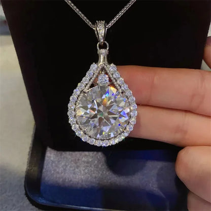 Luxury 5ct / 10ct Green Moissanite Diamond Pendants Necklaces For Women S925 Sterling Silver Jewelry Women's Necklace Pendants