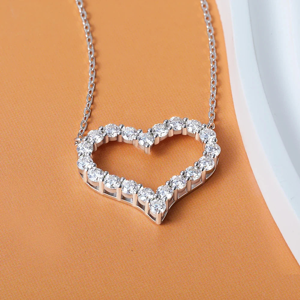 FEOBUR 2ct Moissanite Heart Pendant Necklace for Women 925 Sterling Silver Lab Diamond Neck Chain Girls Birthday Gift Jewelry