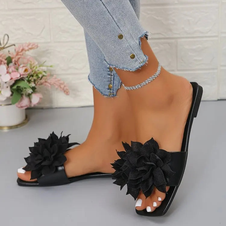 Women Flat Slippers 2026 Summer New Solid Color Sandals Flowers Open Toes Slippers Casual Fashionable Beach Shoes Slides Women