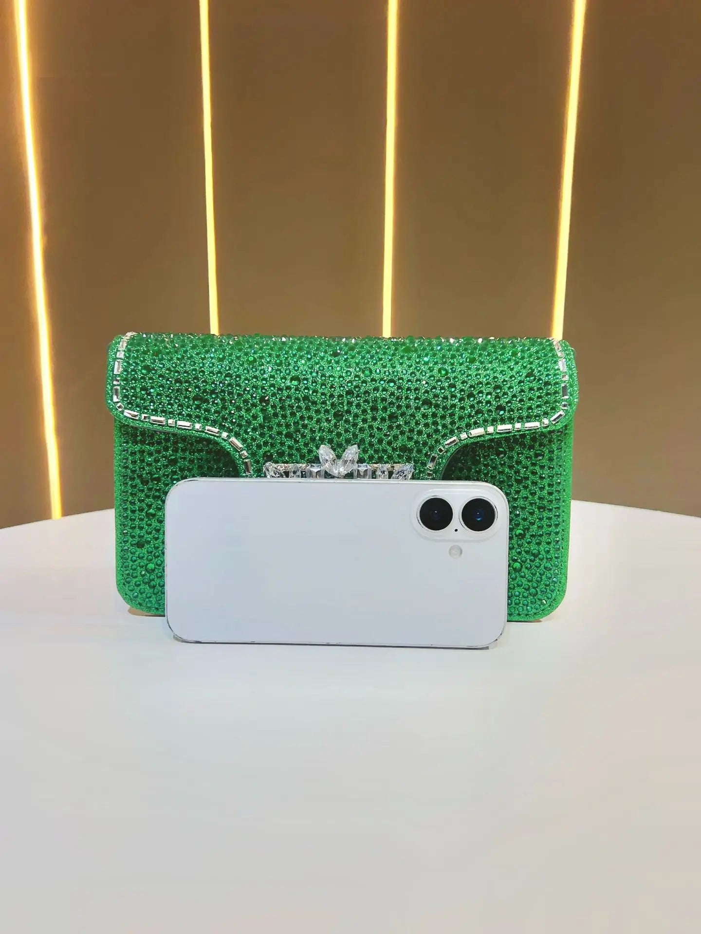 New Ladies Luxury Crystals Evening Bags Sparkling Diamond Dinner Party Dress Bags Metal Chain Wedding Clutch Purses and Handbags