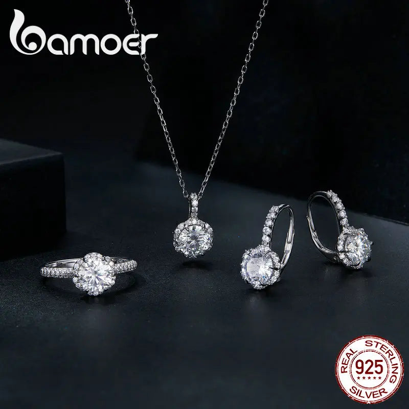 Bamoer 1 Carat Round Brilliant Cut Moissanite Pendant Necklace 925 Silver Flower Lab Diamond Test Past D Color Gemstone Necklace