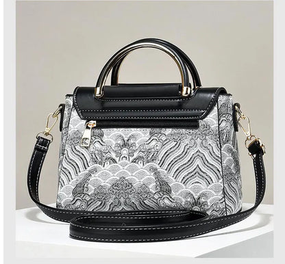 New Women bag  for shoulder bag leather handbag sac a main femme luxury designer Carrying a ox-skin bag under one shoulder bag