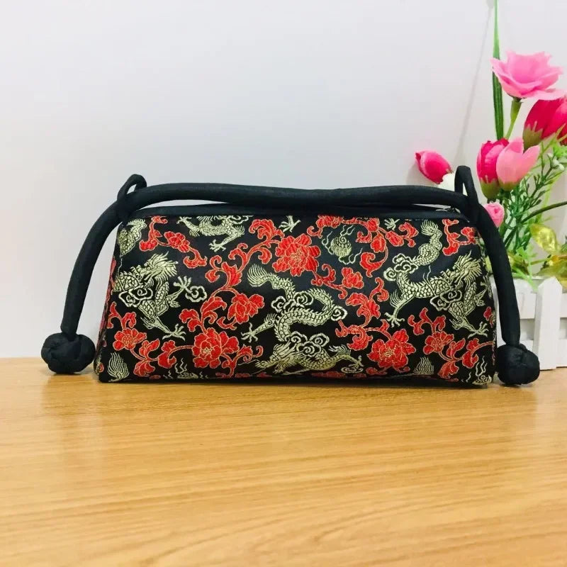Fashion Luxury Chinese Style Silk Bag Women Handbag Japanese Hand Embroidery Totes Cheongsam Female Cosplay Bags Clutch Purses