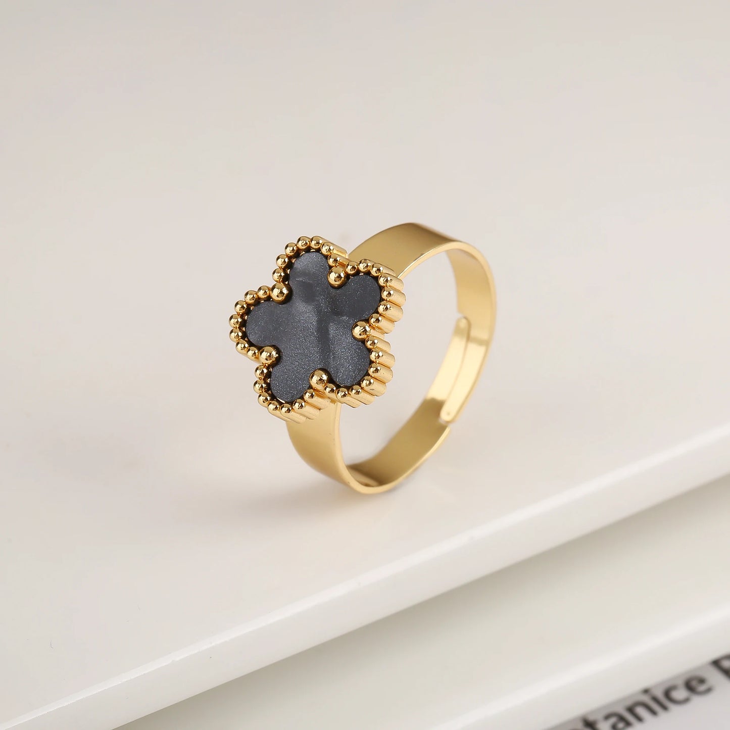 Simple Adjustable Stainless Steel Five Leaf Flower Open Ring Fashion for Woman Party Wedding Trend Jewelry Accessories Clover