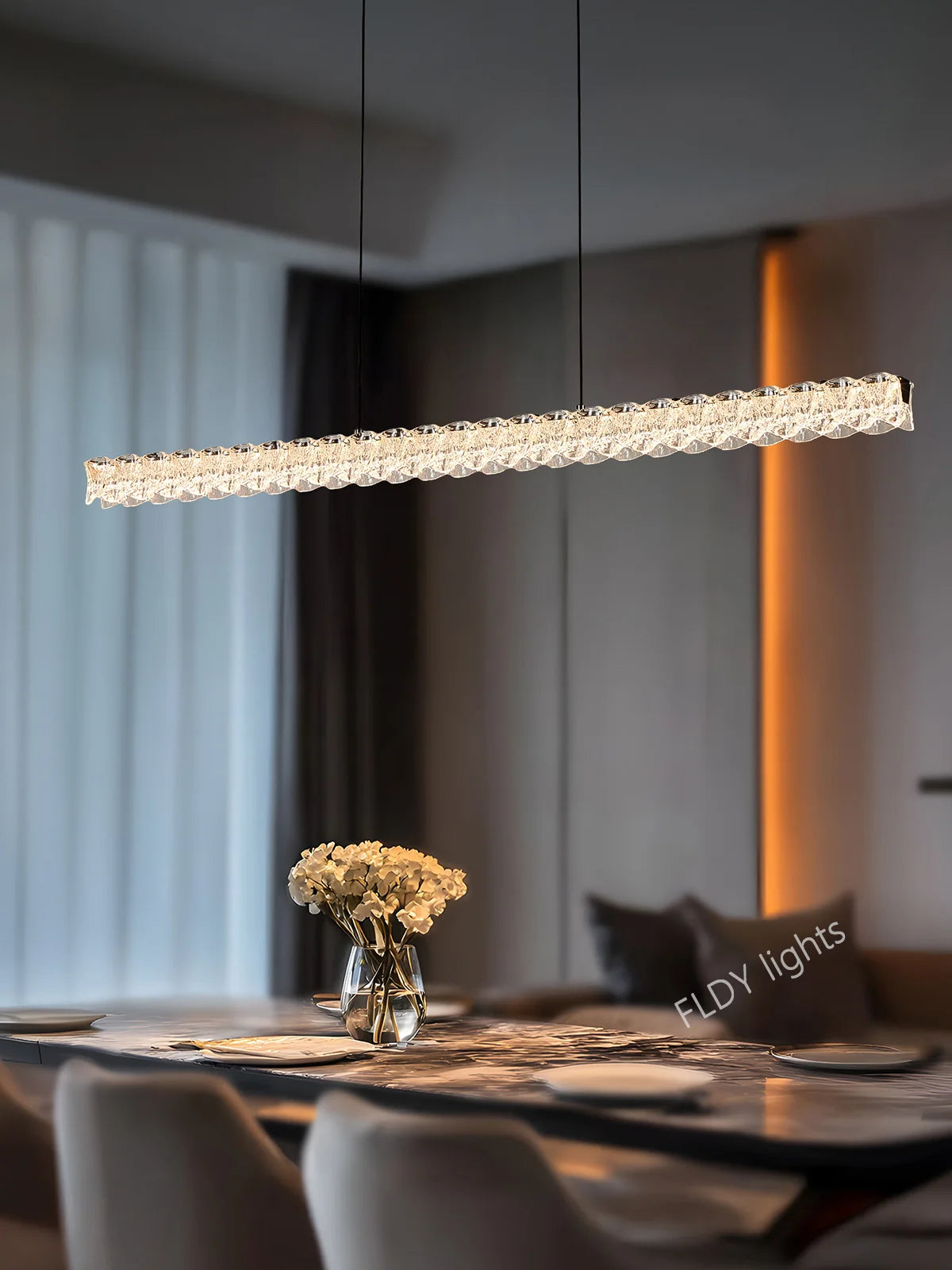 Modern island dining table pendant lights Italian light luxury long strip dining room island bar chandelier Kitchen pendant lamp