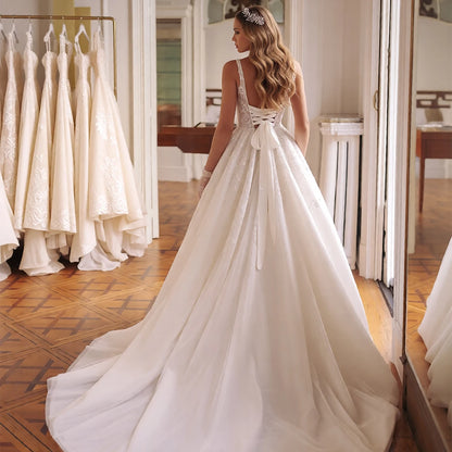 Elegant Tulle V Neck Lace Ball Gown Wedding Dresses For Bride Vestidos Novia Long Puffy Appliques Bridal Party Gown With Train