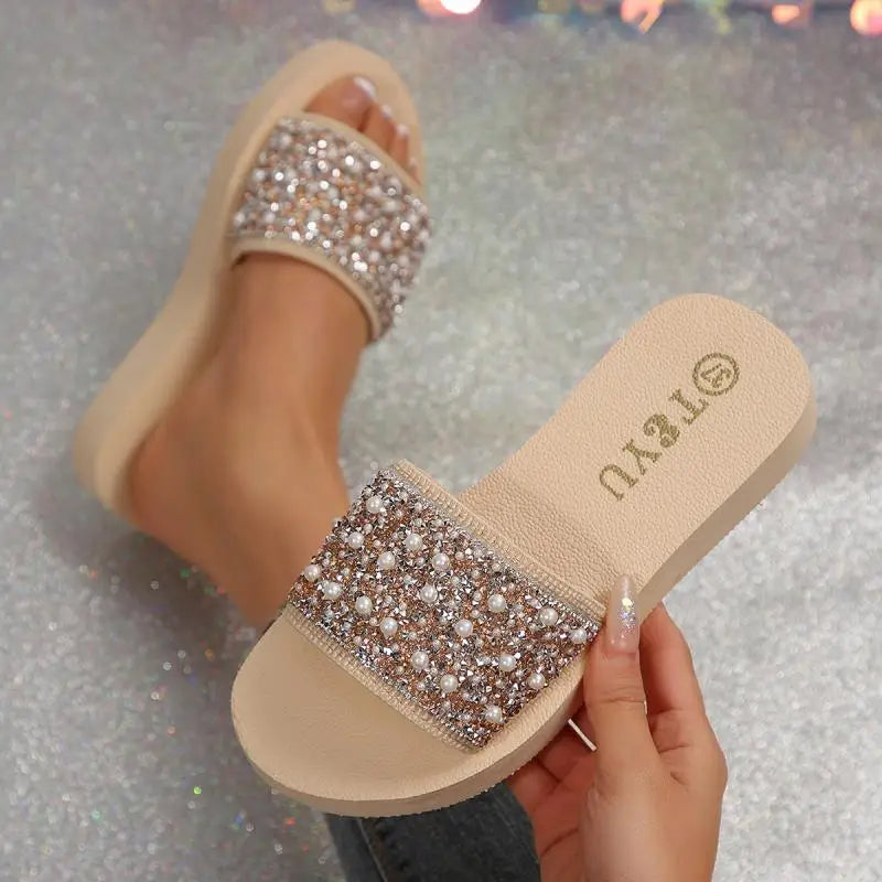 Luxury Rhinestore Platform Wedge Heel Sandals Women Summer 2026 Lightweight Non Slip Slippers Lady's Elegant Pearl Beach Shoes