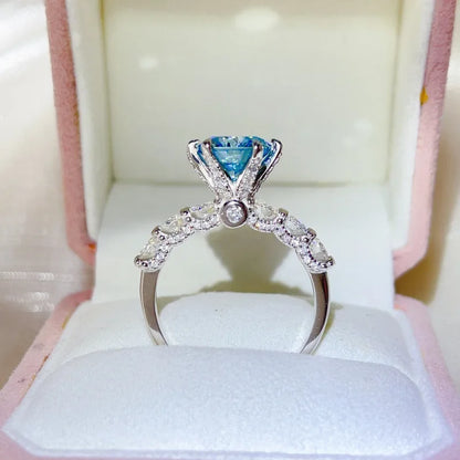 luxury 18K white gold and platinum PT950 marquise colored diamond moissanite ring women's colored special-shaped ring