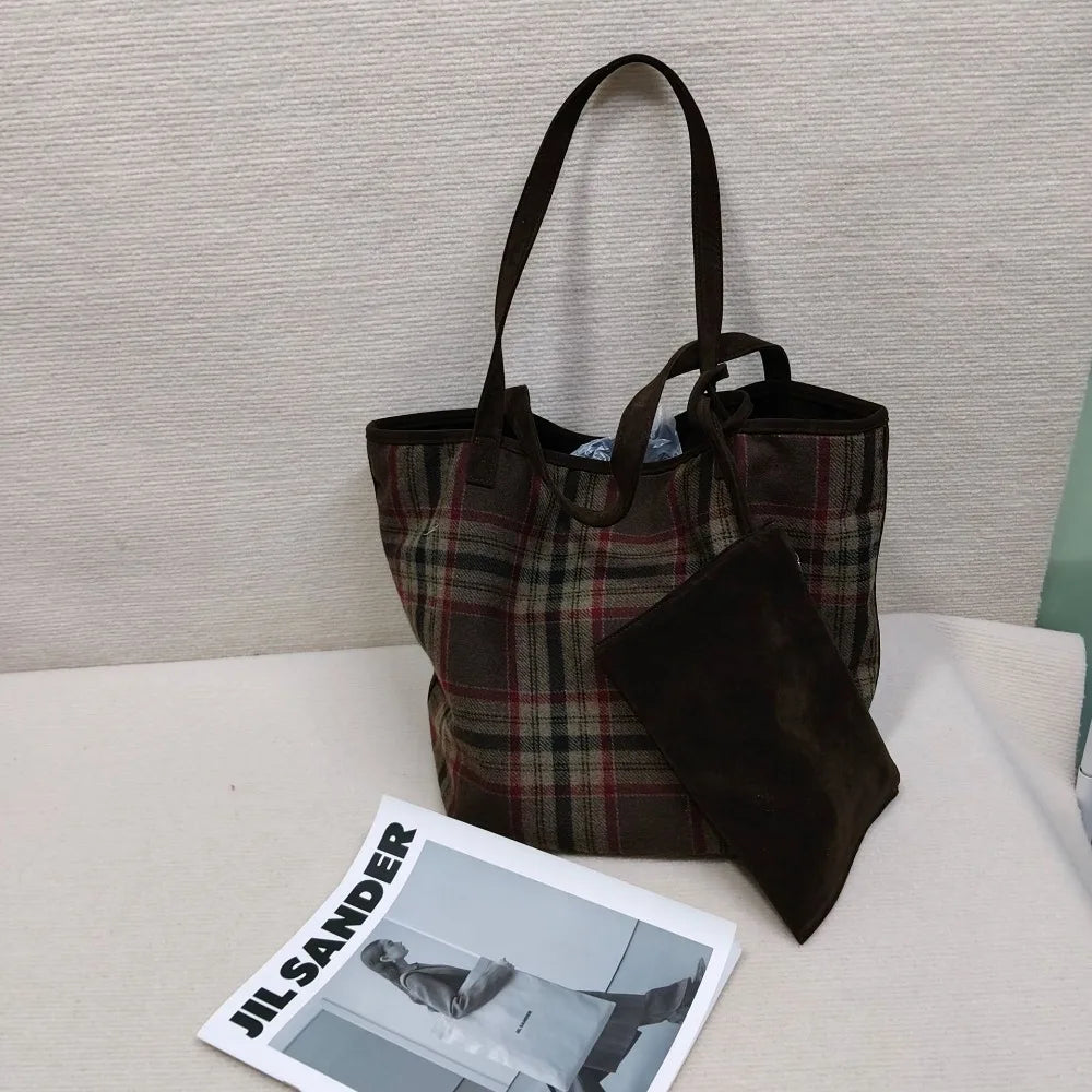 Autumn winter Women's Bag Large-capacity New Vintage Versatile Fashion  Wool Plaid Tote Student Simple Casual Daily