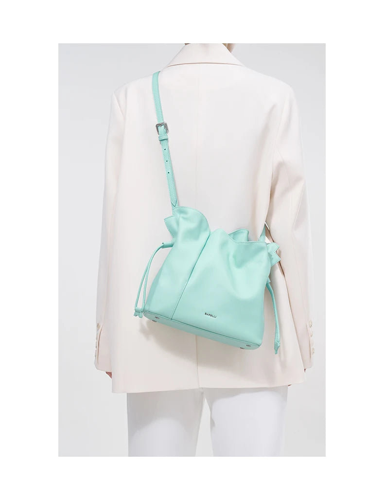 BAFELLI 2026 NEW WOMEN'S BAG LEATHER CASUAL BUCKET HANDBAGS FOR FEMALE TREND FASHION SHOPPER PURSE LUXURY BRAND SHOULDER
