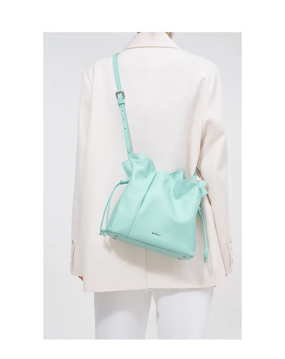 BAFELLI 2026 NEW WOMEN'S BAG LEATHER CASUAL BUCKET HANDBAGS FOR FEMALE TREND FASHION SHOPPER PURSE LUXURY BRAND SHOULDER
