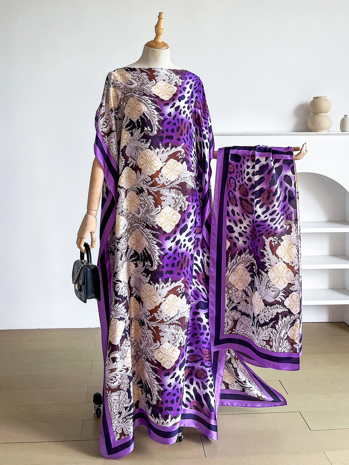 New 2026 Summer Women's Satin Silk Sunscreen Rob African Dashiki Dubai Style Beachwear Fashionable Abaya Clothing