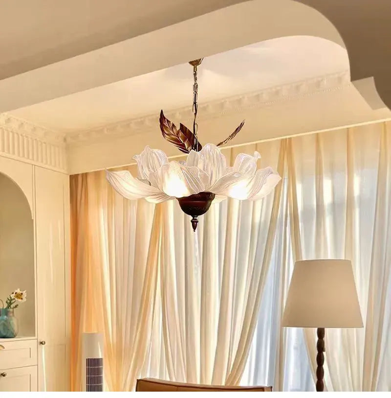  Flower Petal Pendant Light Medieval Style Chandelier Retro Tricolor Lights Interior Restaurant Living Room Bedroom Lighting