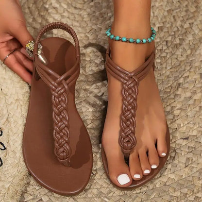 Vintage Brown T Strap Flat Sandals Luxury Designer Women Summer 2026 Bohemia Clip Toe Beach Sandals Women's Comfort Light Shoes