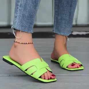 Luxury Brand Designer Women'S Sandals Fashionable And Elegant Flat Shoes Sexy Casual Beach Shoes Summer Outdoor Slippers women
