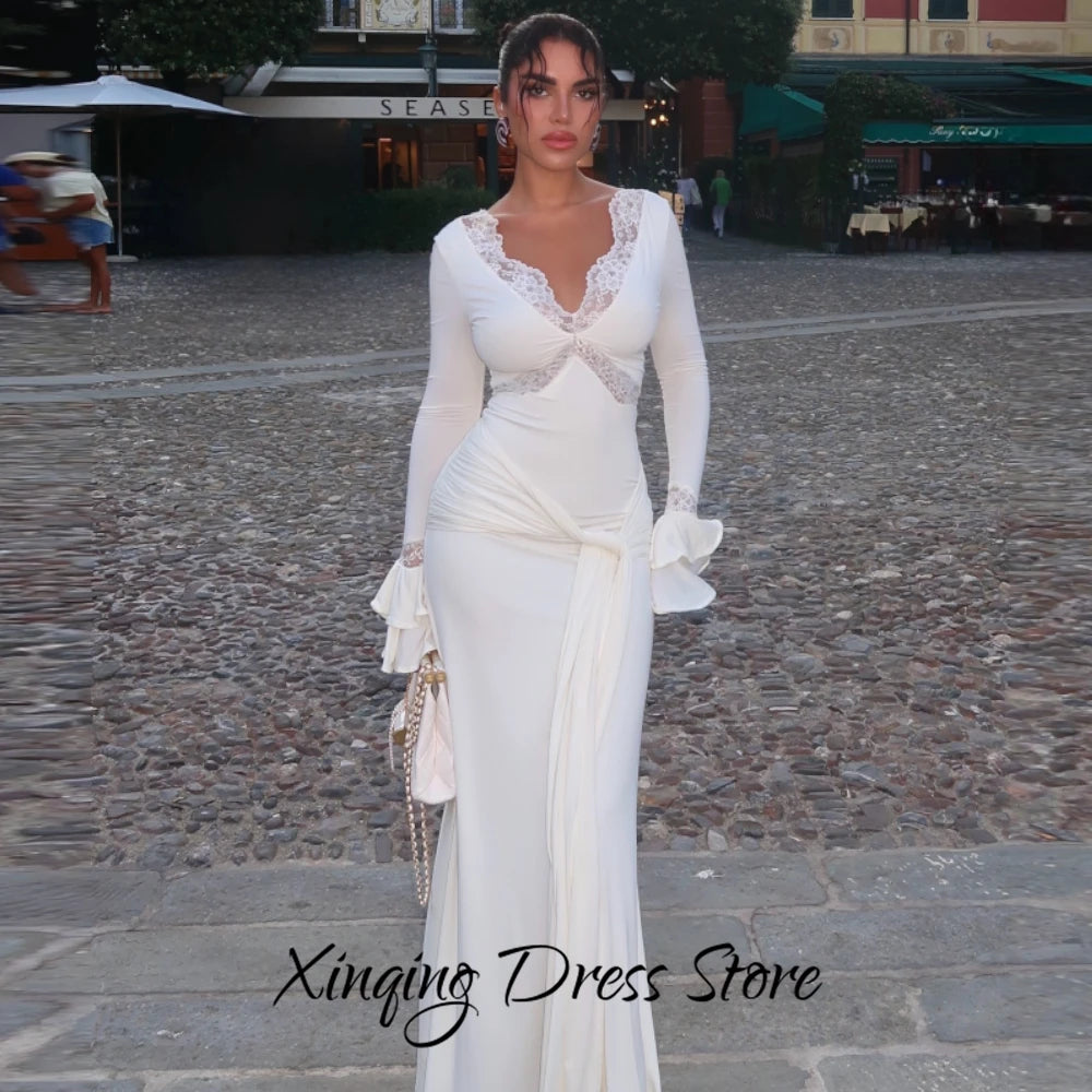 Elegant Mermaid Evening Dress Temperament Lace V-Neck Sweep Train Customized Celebrity Gowns Charming Jersey Prom Dresses