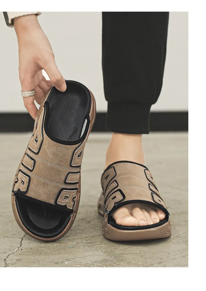 Men's Slippers 2025 Summer Breathable Slippers Large Fashion Platform Casual Shoes for Men New Light Sneakers Zapatos De Hombre