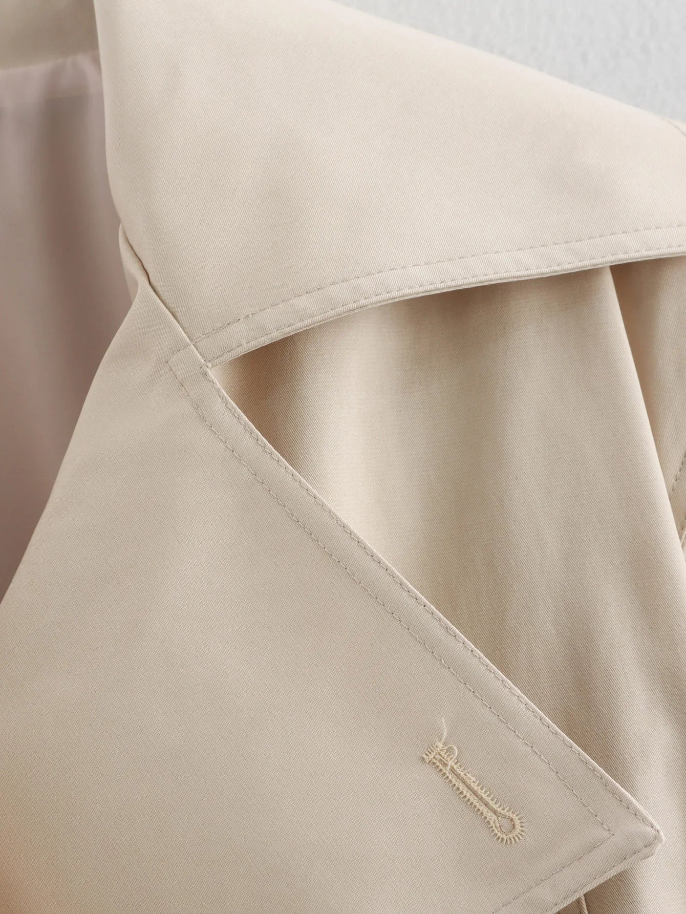 SLTNX 2026 New Women's British Wind Trench Coat Style Double-breasted Long Sleeve Belt Lapel Jacket Short Coat