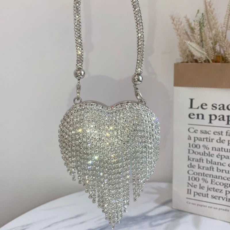 Luxury Small Bling Heart Shape Diamond Evening Clutch Rhinestones Purse Ladies Fashion Bag Designer for Women Chain Shoulder Bag