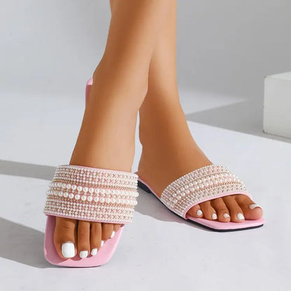 Women's Flat Bottom Sandals 2025 Summer New Style Beaded Rhinestone Shoes Womens Outdoor Fashion Slippers