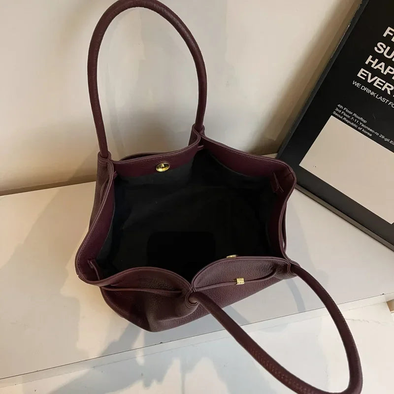 2026 French Style Women Tote Bag Large Capacity Luxury Underarm Bag Casual Single Shoulder Handbag Daily Commute Shopping Bags
