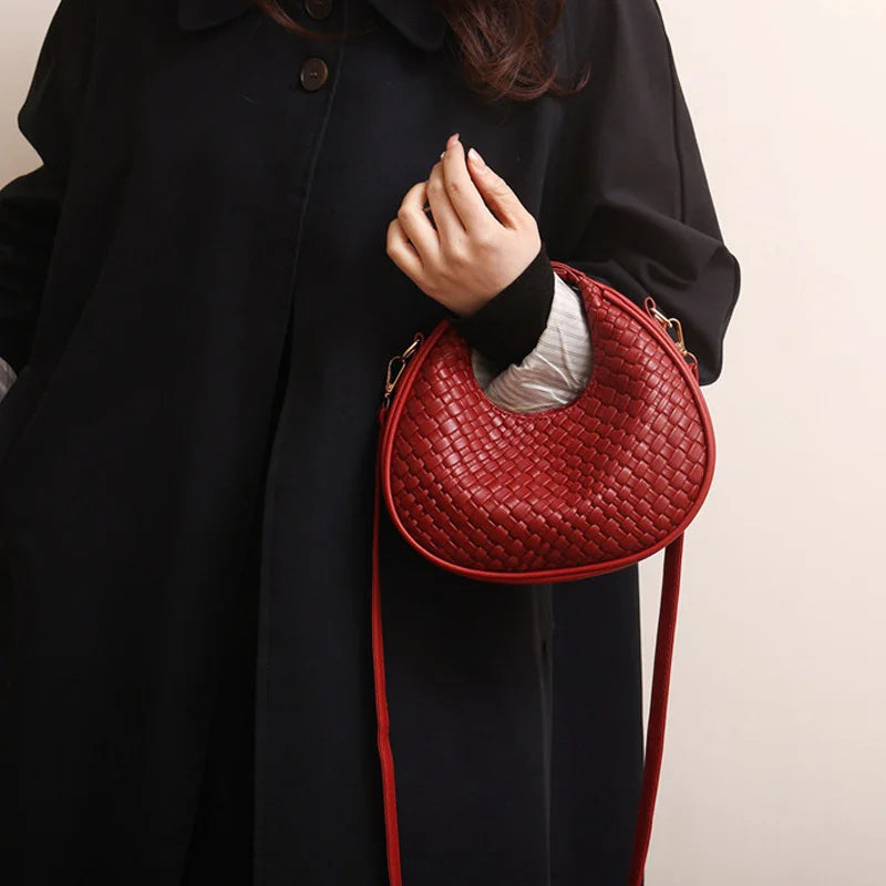Fashion Black Half Moon Bag Luxury Pu Leather Ladies Purses and Handbags Crossbody Women Shoulder Bags