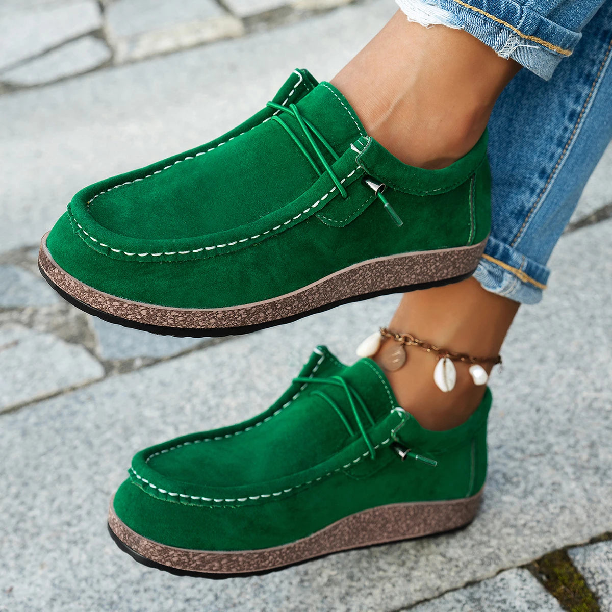 Spring and Autumn Fashion New Retro Low Top Women's Flat Top Single Shoes Ethnic Style Colorful Graffiti Canvas Women's Shoes