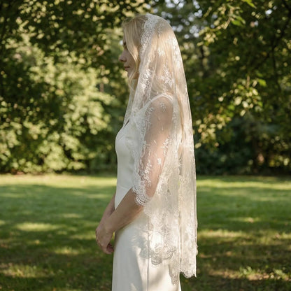 Customized Eyelash Lace Mantilla Veil, 1m/1.5m/2m/2.5m/3m Wedding Veil with Hidden Comb, Elegant One Layer Ivory Bridal Veil