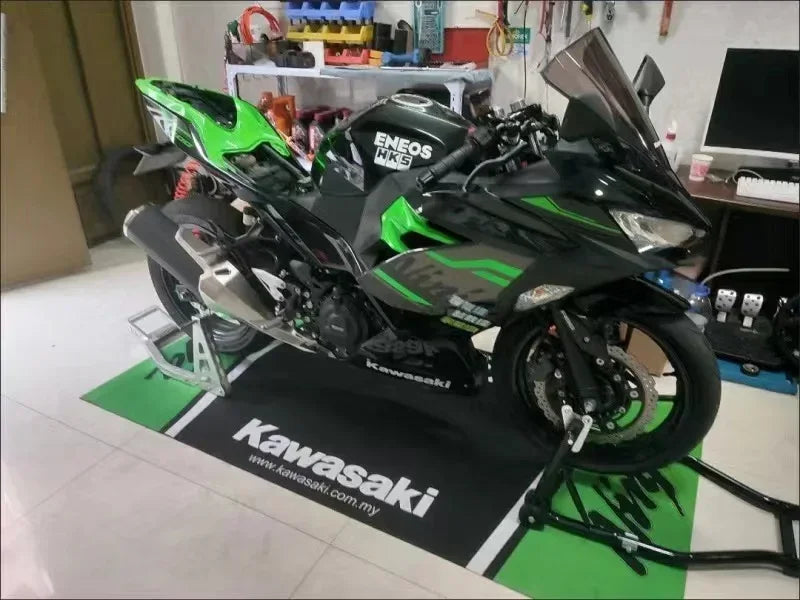 Garage Mat Motorcycle Carpet Racing Cool Moto Display Kawasaki Carpet for Kawasaki Motorcycle Area Rug Anti-slip Floor Decor Rug