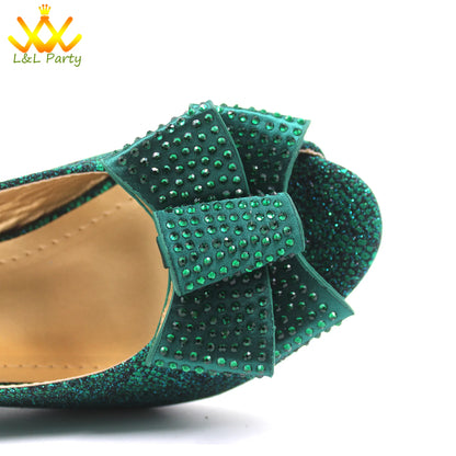 Pink New Arrivals Nigerian Women Shoes and Bag Set Italian Design Low Heels with Crystal Peep Toe Sandals for Party