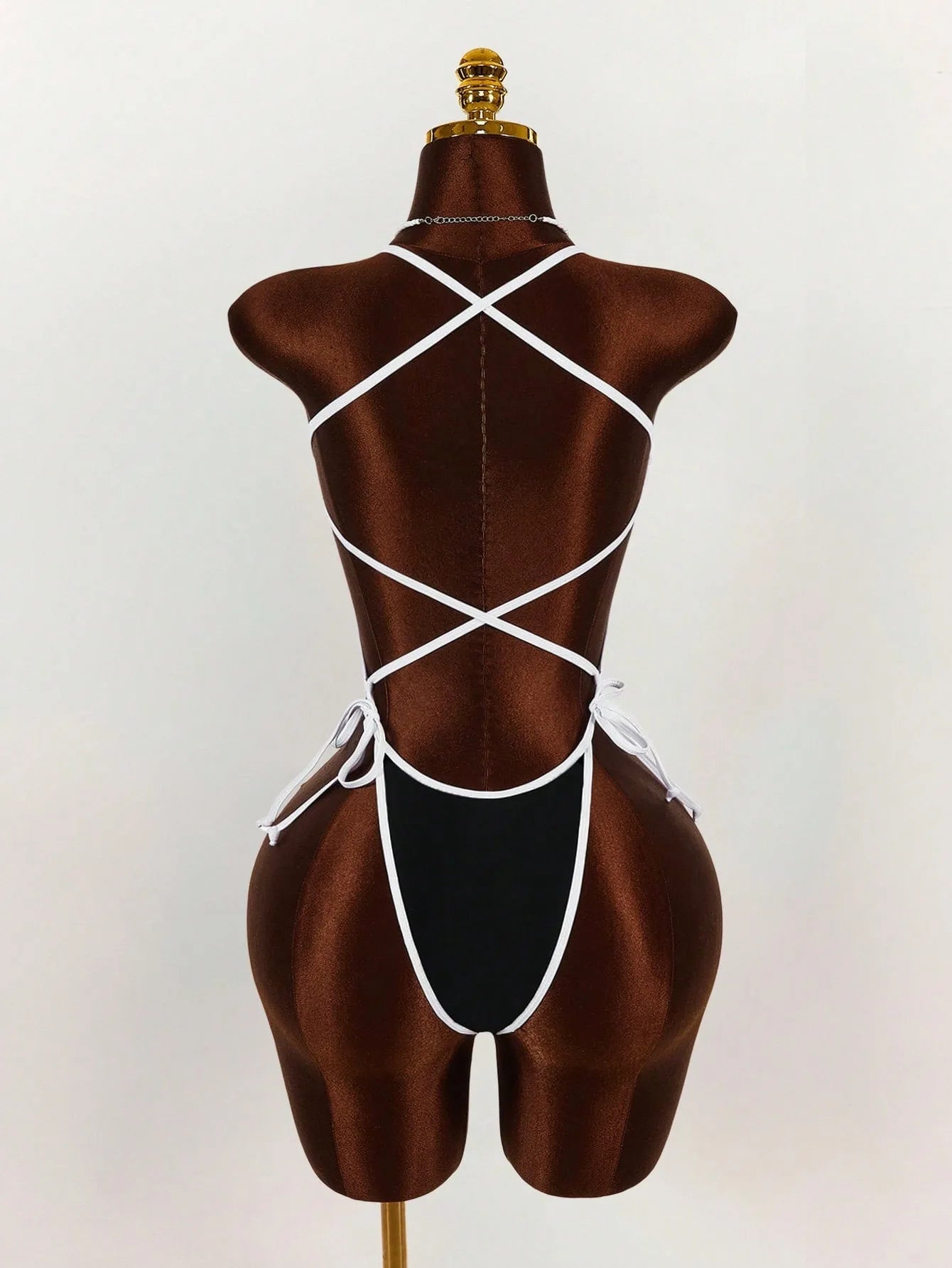 Sexy Black White Contrast Sleeveless Bodysuit Women For Summer Street Fashion And Party