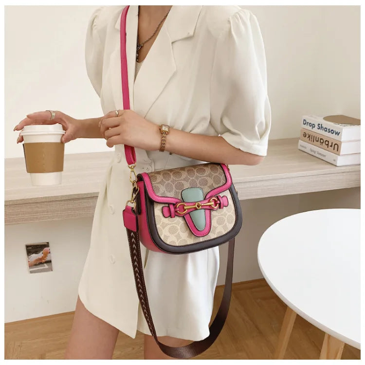 Women Retro Print Saddle Crossbody Bag Luxury Horse Bit Buckle Small Shoulder Bag Fashion PU Leather Ladies Daily Handbag