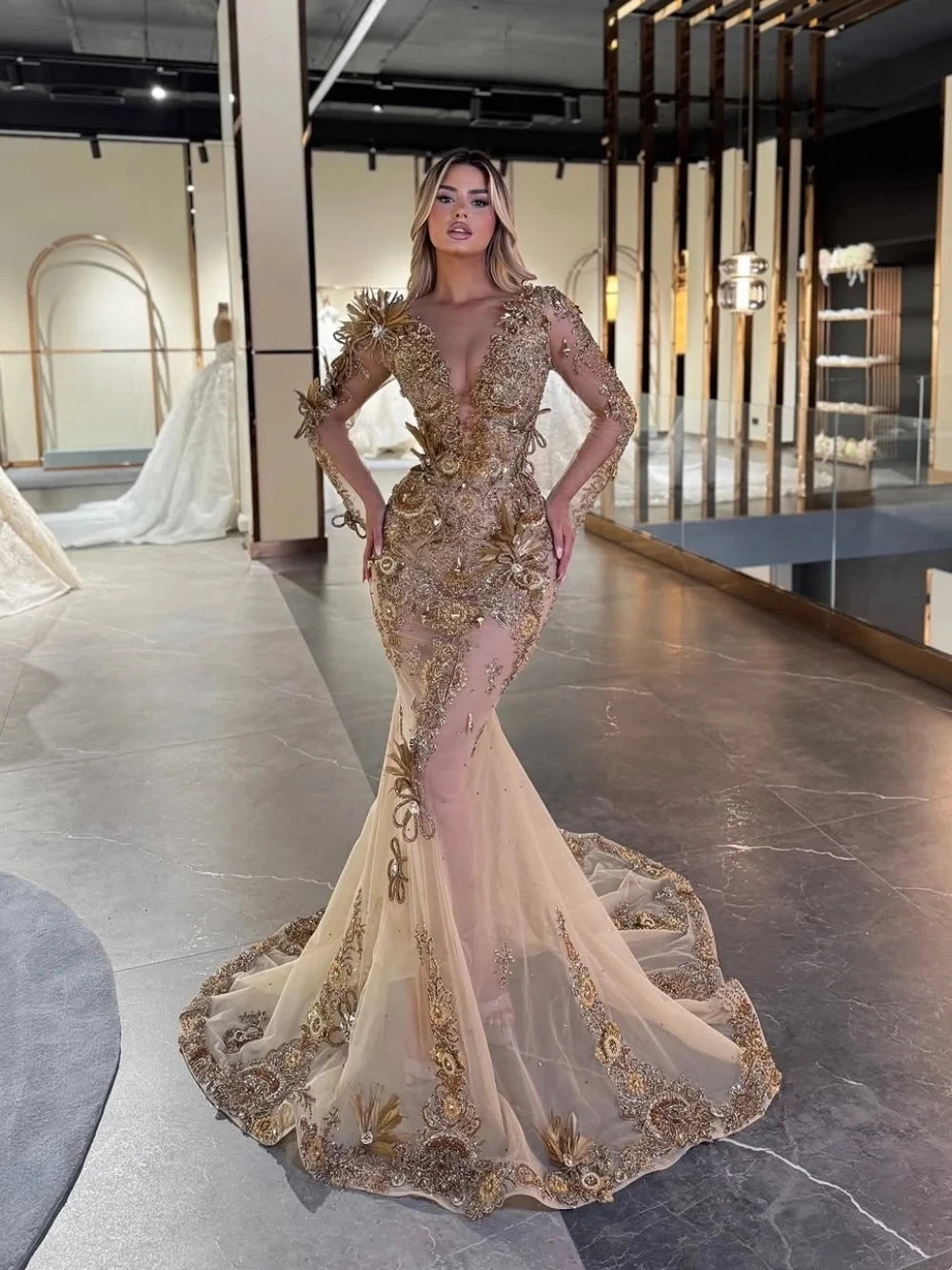 Luxurious Feather Evening Dresses V Neck Crystal Prom Dress Pearls Sequins See Through Mermaid Party Gowns Vestidos De Noche