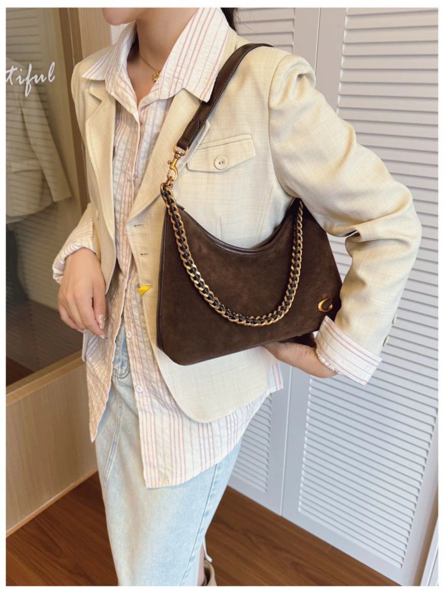 Women's New Light Luxury Fashionable High-End Black Suede Shoulder Crossbody Bag,Versatile for Commuting,Large Capacity Tote Bag