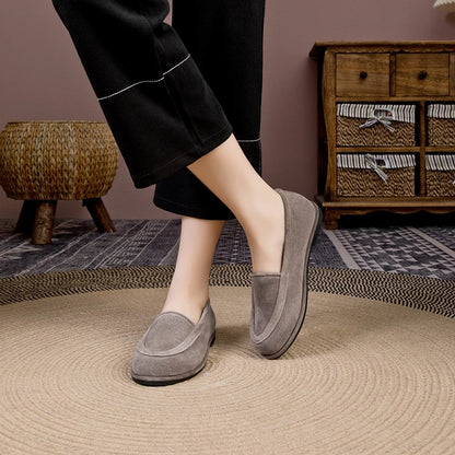 Winter Shoes Women's 2026 New Wool One-piece Women's Loafers Low Heel Fashion Casual One-Foot Slip-on Warm Ladies Shoes