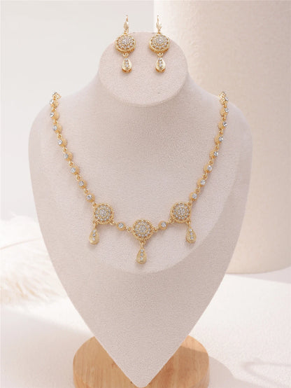 Moroccon Style Inlaid Rhinestone Design Necklace Plus Earring Set To Meet A Variety Of Occasions To Wear Jewelry