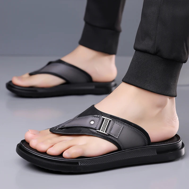 New Trend Men's Flip Flops Leather Beach Sandals Quick Dry Water Shoes Non Slip Summer Slippers Outdoor Slides Walking Sandalias
