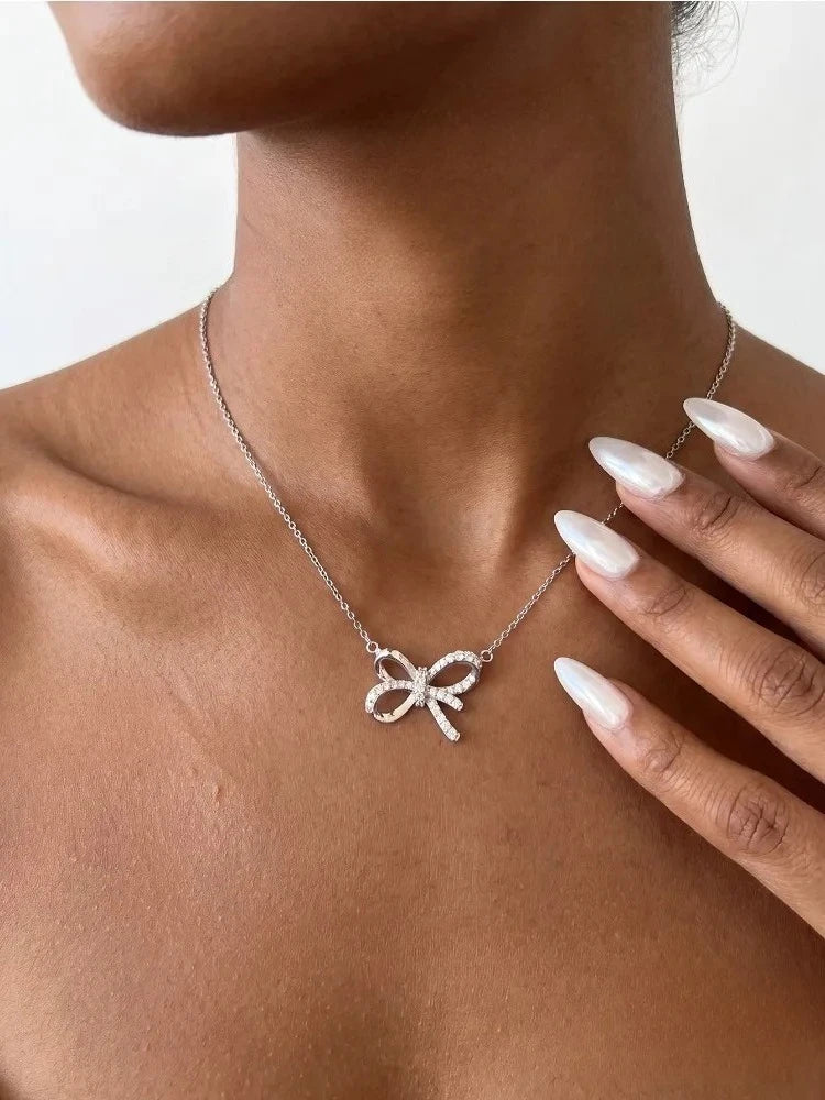 GRA Real Moissanite Diamond Exquisite Beautiful Bowknot Necklace for Women's Anniversary Party 925 Sterling Silver Fine Jewelry