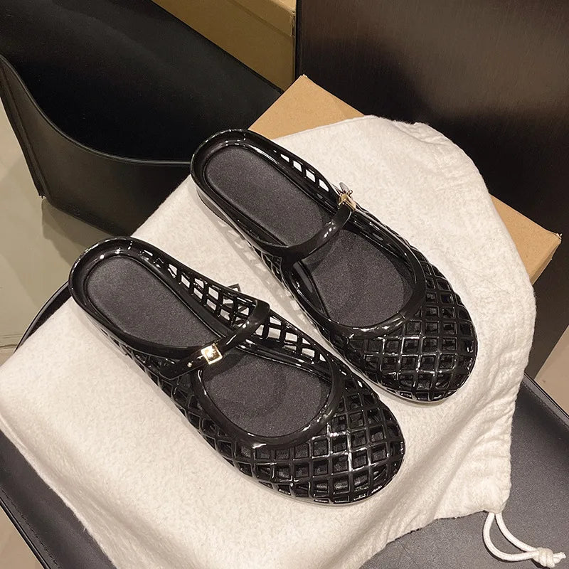 Women's Light Luxury Crystal Jelly Mary Jane Flat Sandals Hollow-out Breathable Closed Toe Summer Casual Non-slip Slip-on Shoes
