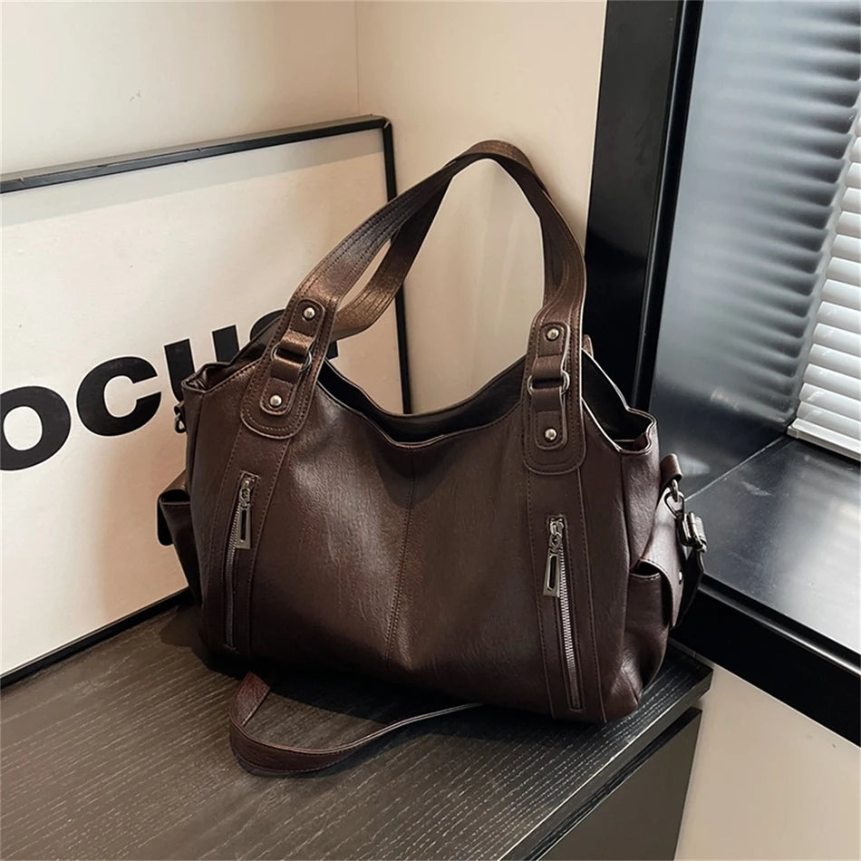 New Large Capacity Soft Leather Women's Handbag Fashion Trend Designer Women Shoulder Bag Simple Retro Female Travel Bags Sac