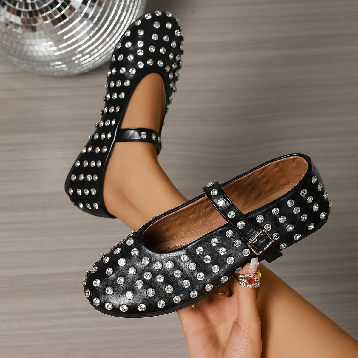 Women's Flat Dress Shoes Bottom Mary Jane Water Diamond Casual Dancing Shoes Genuine Leather Single Shoes Luxury Ballet Flats