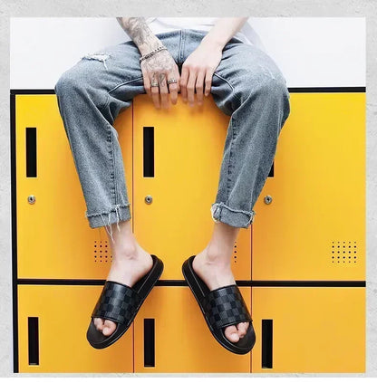 Beach Sandals Stylish Casual Men's Shoes Light Outdoor Breathable Wading Slippers Bathroom Family Men Chaussures Homme Luxe