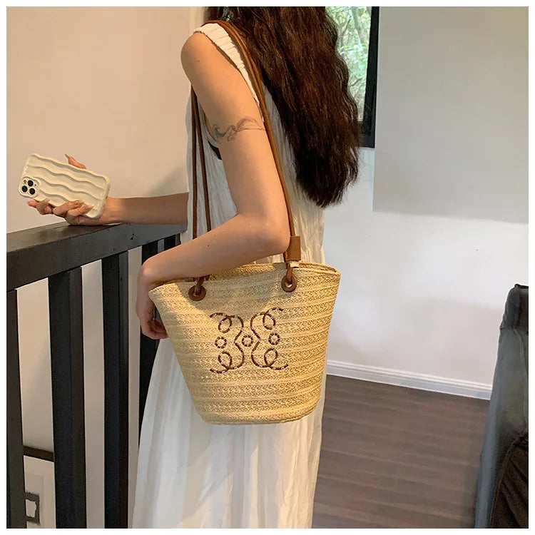 Summer New Vacation Woven Straw Bag, High Quality Seaside Beach Bag for Women, Women's Beach Bags Bucket Bag