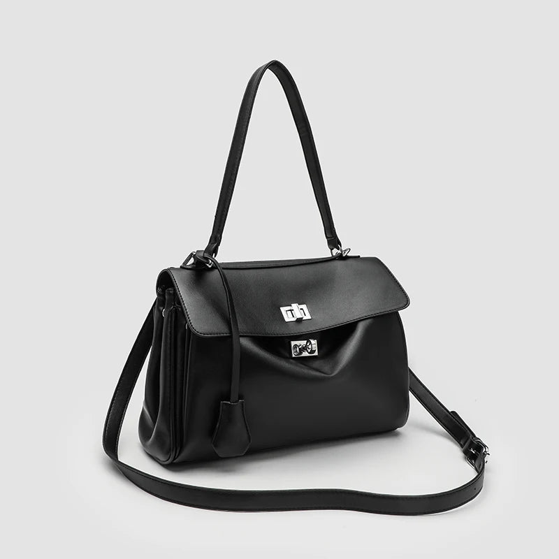 Casual Tote Bags For Women Luxury Designer Handbags And Purses 2024 New In PU Lock Tassel Decoration Large Capacity shoulder Bag