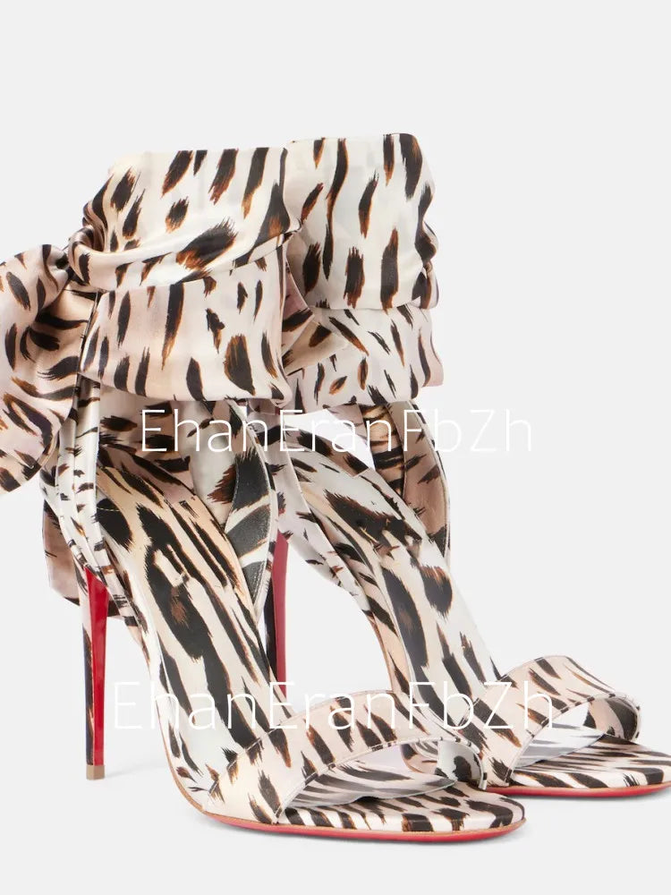 European and American Summer New Ankle Strap Women's Slim High-heeled Sandals Fashionable and Sexy Party Wedding Sandals