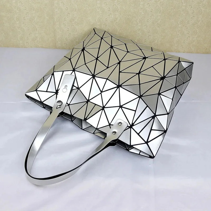 New Silver Handbags Bags For Women 2026 Summer Large Tote Bag Ladies Geometric Messenger Shoulder Bag Beach Luxury Designer
