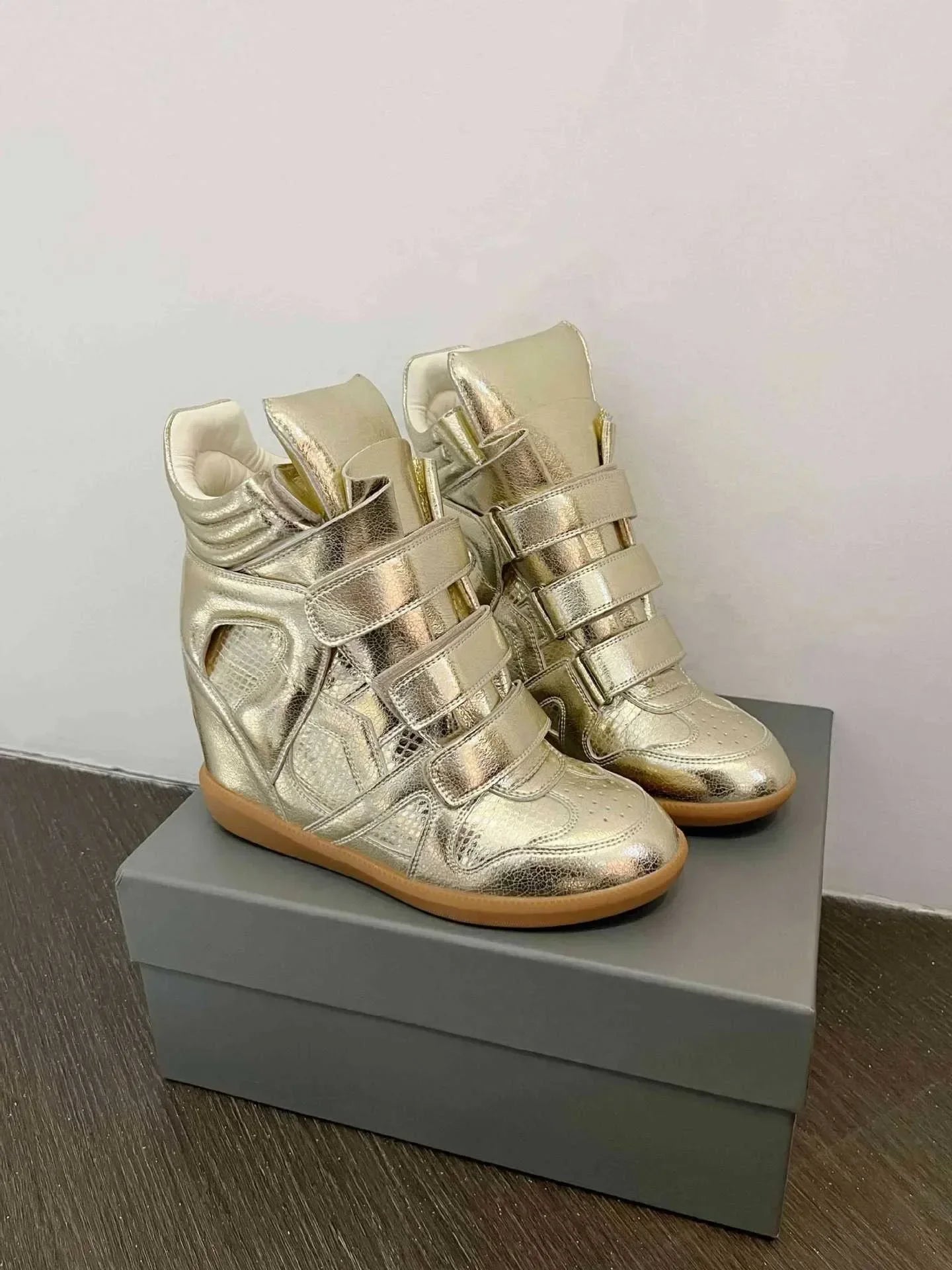 Women's Ankle Boots 2026 New Genuine Leather 8CM Hidden Heel Women Platform Sneakers Fashionable Splice Color Design Women Shoes