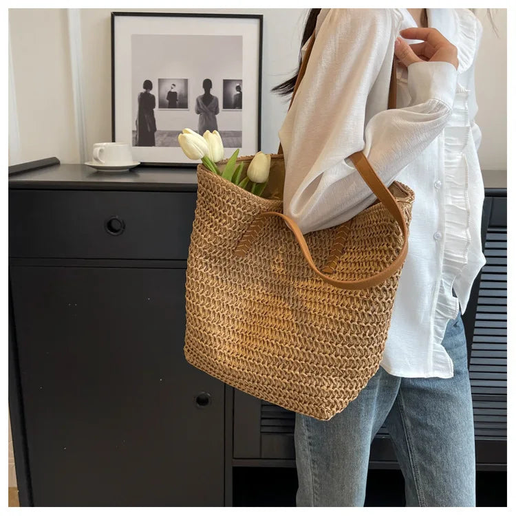 Hand-woven Women's Shoulder Handbag Bohemian 2025 Summer Fashion Straw Beach Tote Bag Travel Shopper Weaving Shopping Bags