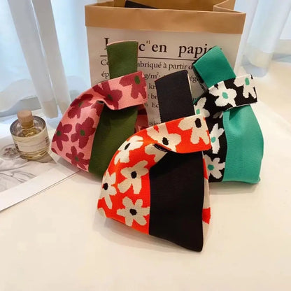 Handmade Knit Handbag Niche Design Knot Wrist Bag Reusable Mini Tote Bag Women Girls  Shoulder Bag New Fashion Shopping Bags