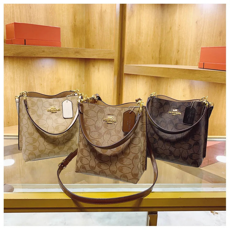 Advanced Women's Bag 2026 New Fashion Luxury Retro Large Capacity Bucket Bag Versatile Single Shoulder Crossbody Bag Trend